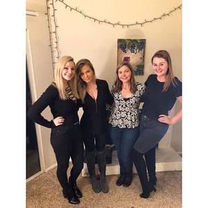 Meet your Posher, Casey